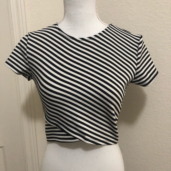 Forever 21 Striped Crop Top Layered - Picture 3 of 6